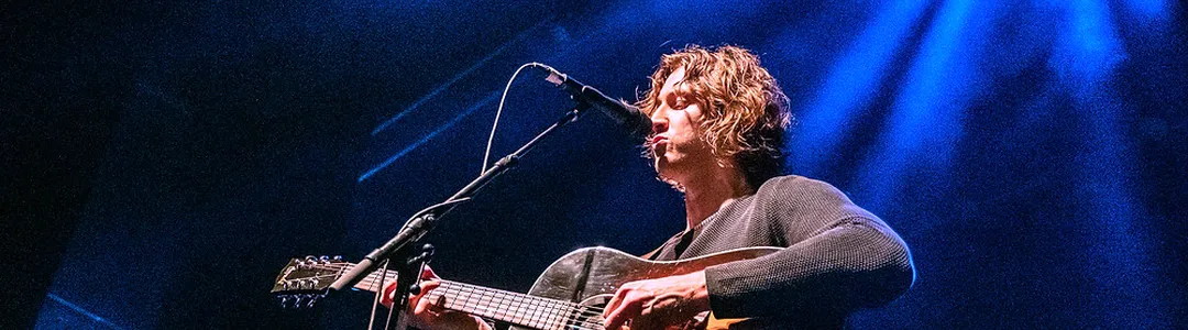 Dean Lewis