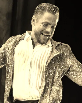 Derek Hough theatre performance