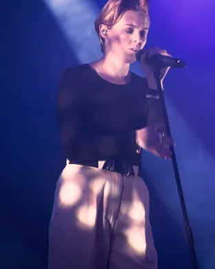 La Roux