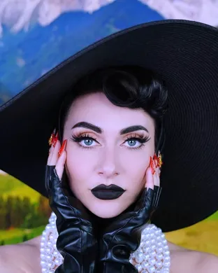 Qveen Herby