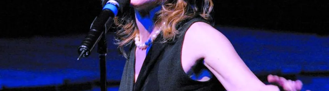 Sandra Bernhard